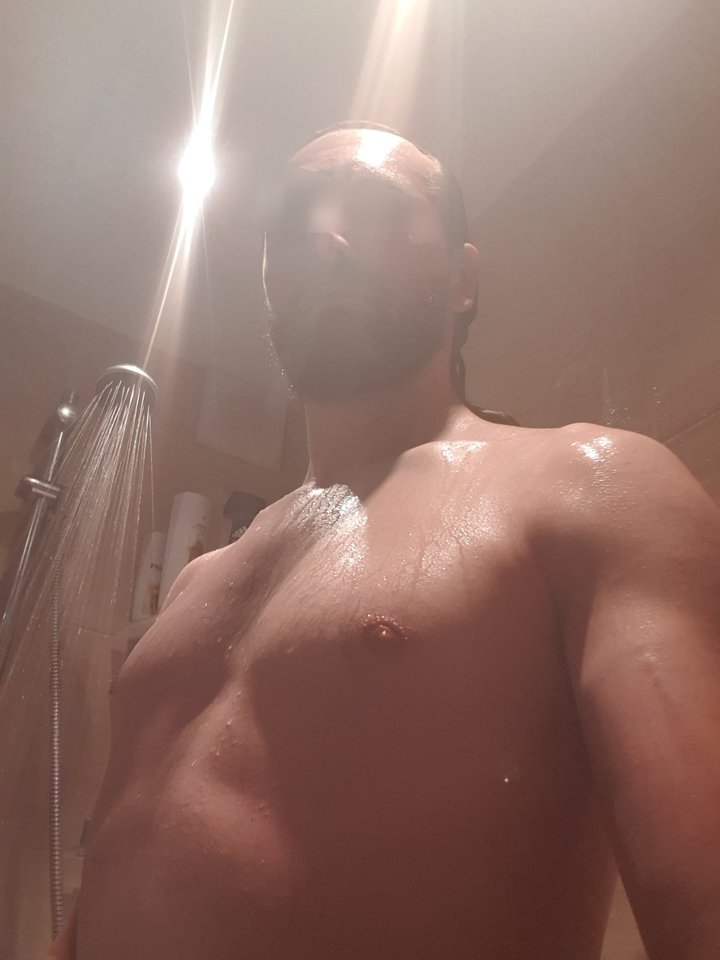 20241229_131813.jpg - NightGuest