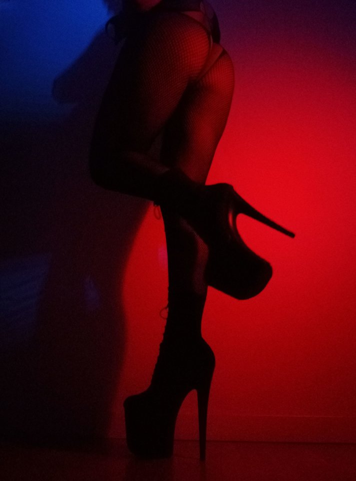 1000023115.jpg - CrossAndGape