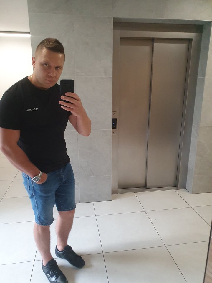 20250902_180202.jpg - Tomek666sex