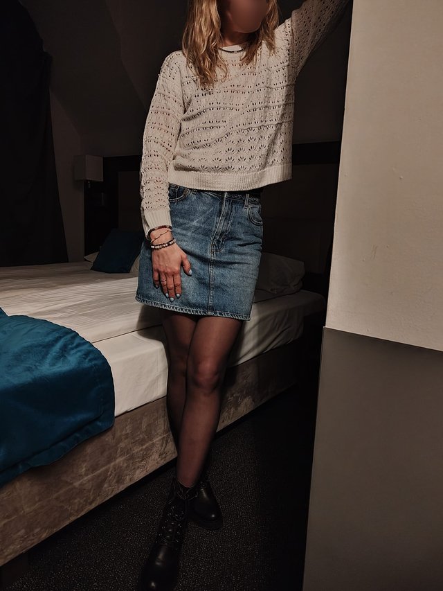 JeniferAston