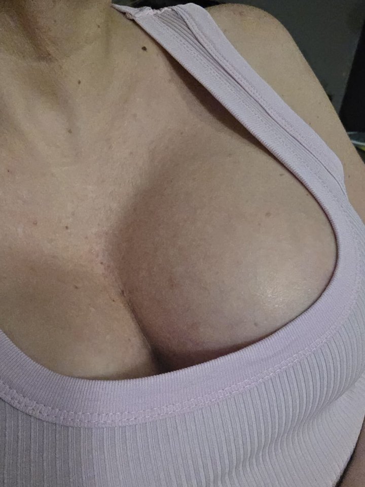 1000010909.jpg - OLA_80_81