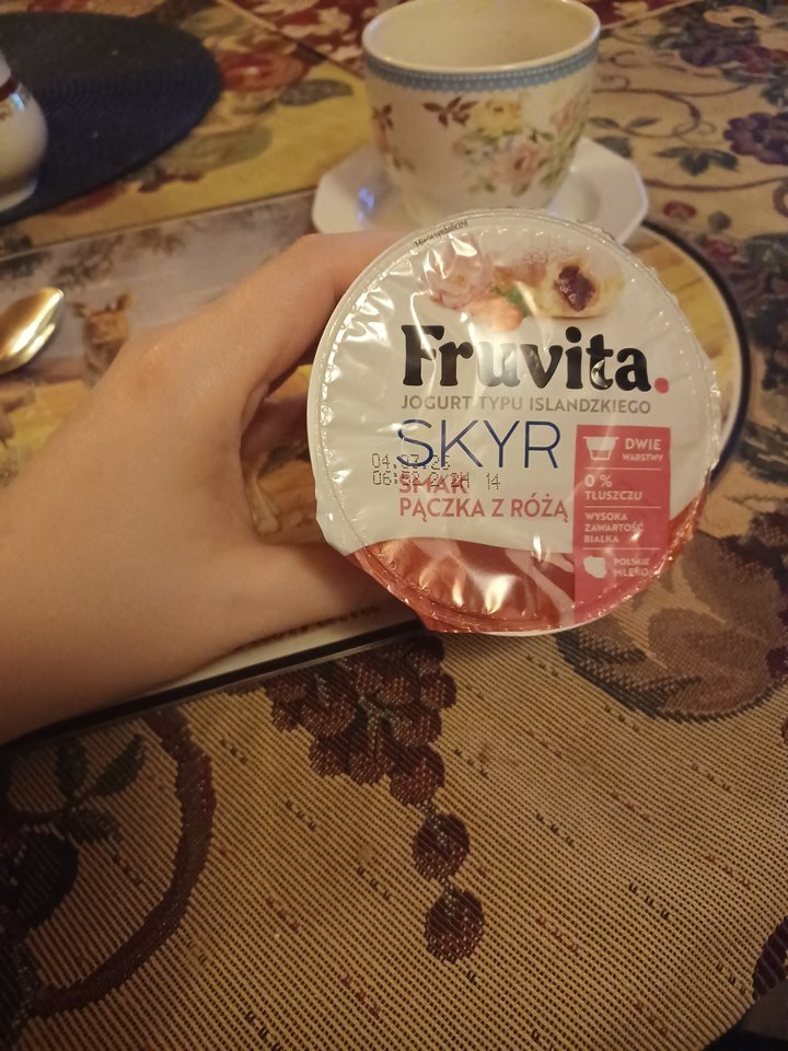 Skyr - Niesmiala933