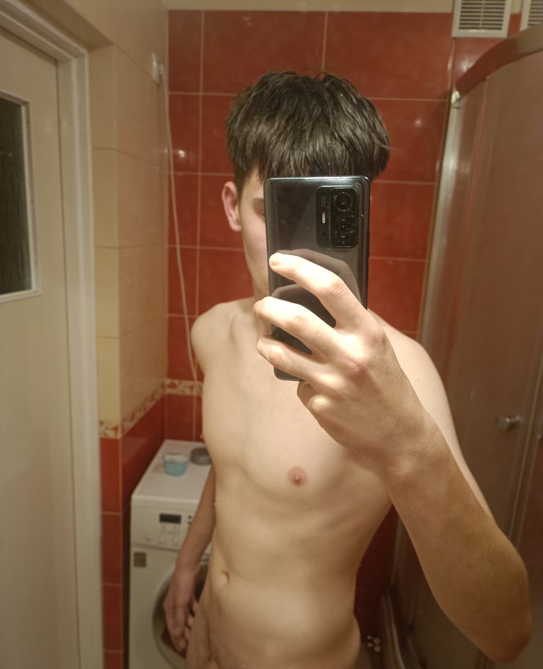 1000004198.jpg - Mlodyprzystojniak839