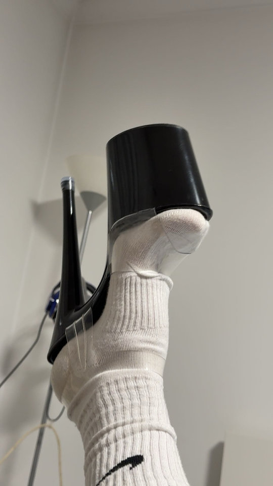 Nowe sandałki 😈🔥💦 - angelikacdd