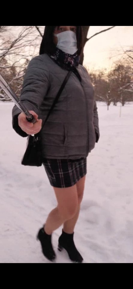 Screenshot_20210212_204753_com.huawei.himovie.overseas.jpg - Brambory_ok