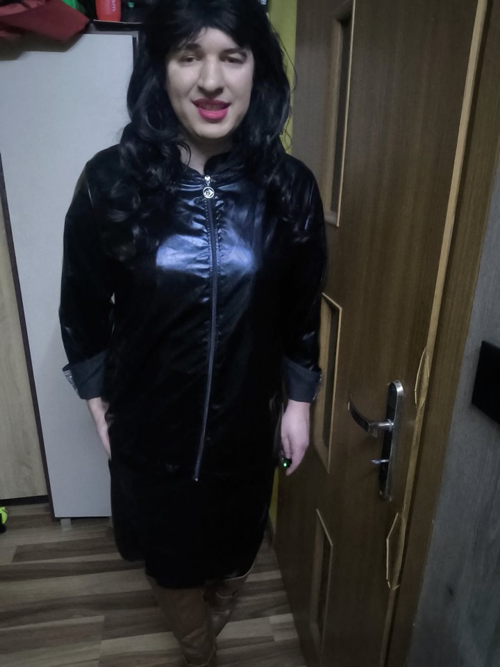 1000019817.jpg - Adriennecross