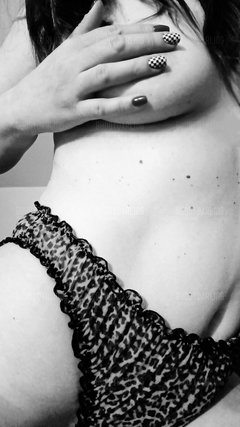 Kotek lubi pokazać pazurki🐆❤️💋