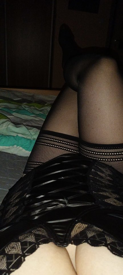 1000004879.jpg - swingers3534