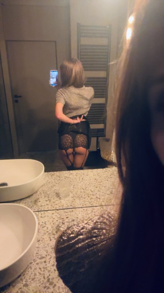 Mirror check 😈 - Skorpionkaa