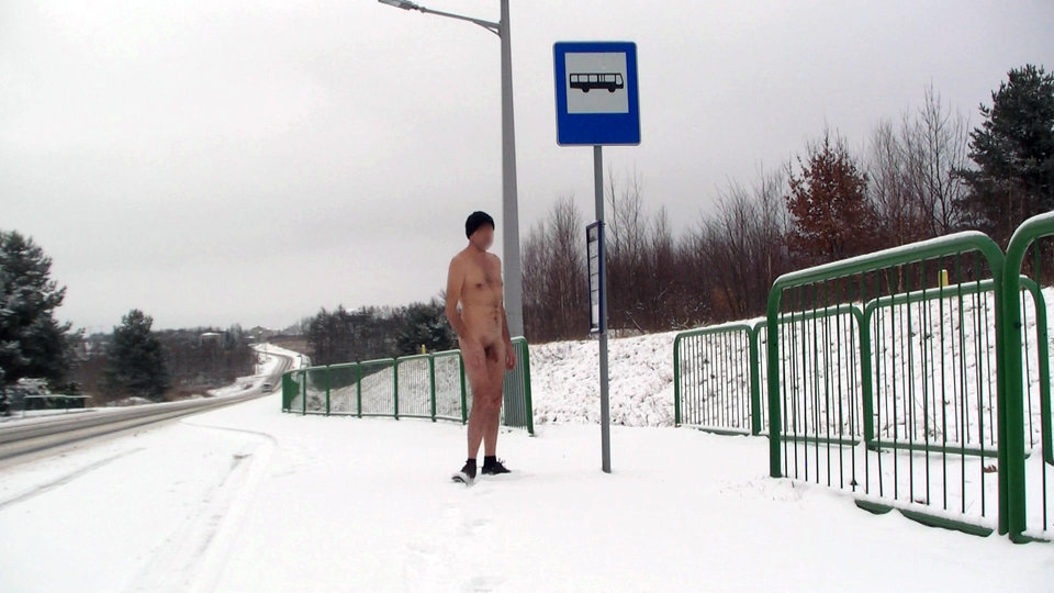 MYSZKOWICE - przystanek 20260215.MTS_snapshot_00.52.935.jpg - Krzysztof_cfnm