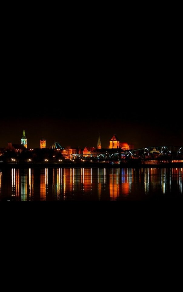 Namówili mnie to szczeliłem fotę. - Alkoholik_z_Torunia