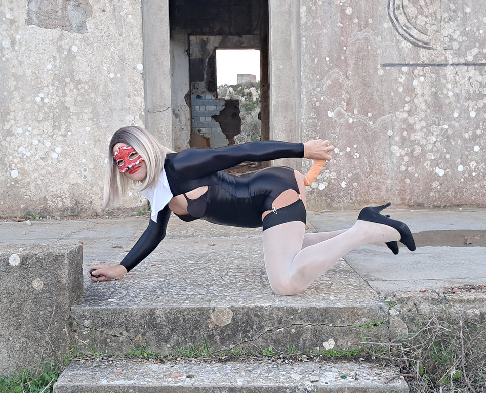 20251108_163937.jpg - Laure