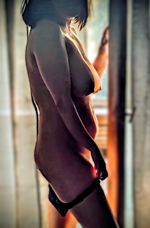 1000015190.jpg - Poligamistka