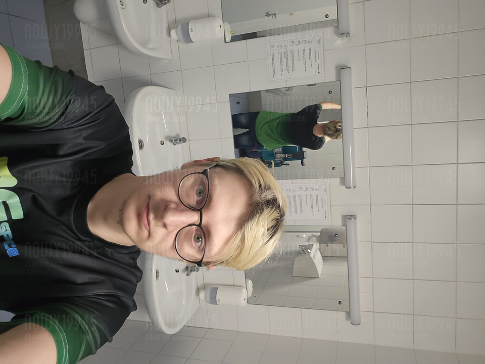 1000072700.jpg - Nowy19945