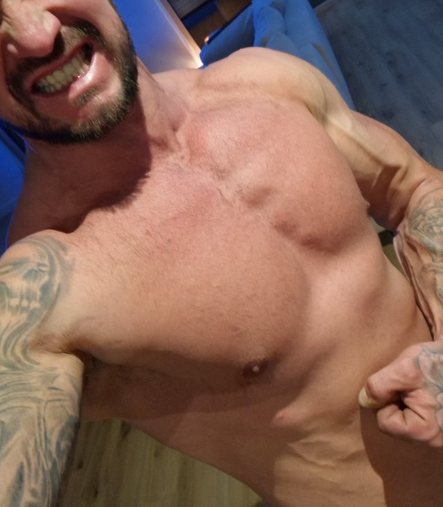 Kamyczek87bdg