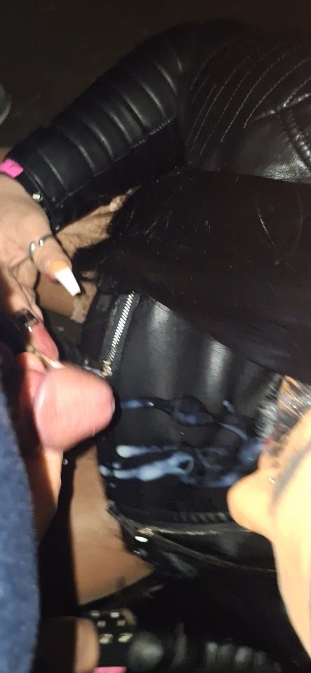 20251220_212916(13).jpg - RoksanaiNikol