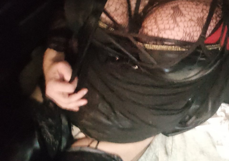 1000153658.jpg - paulstarkface