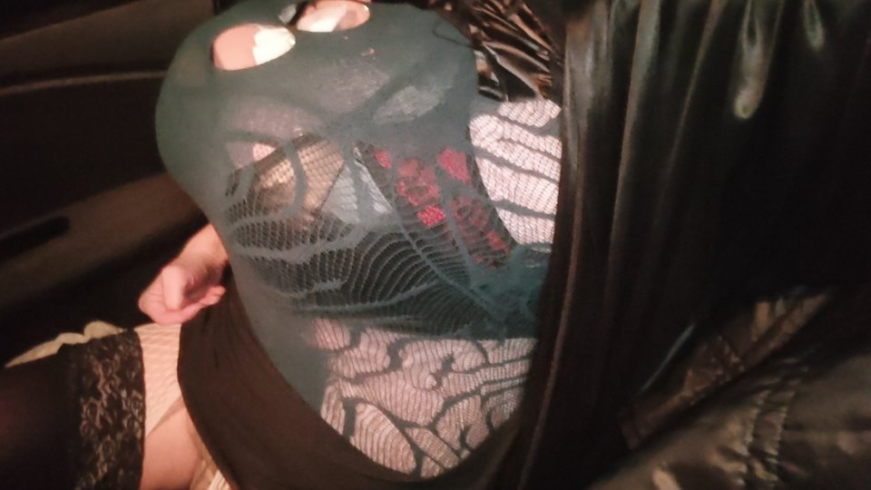 1000153817.jpg - paulstarkface