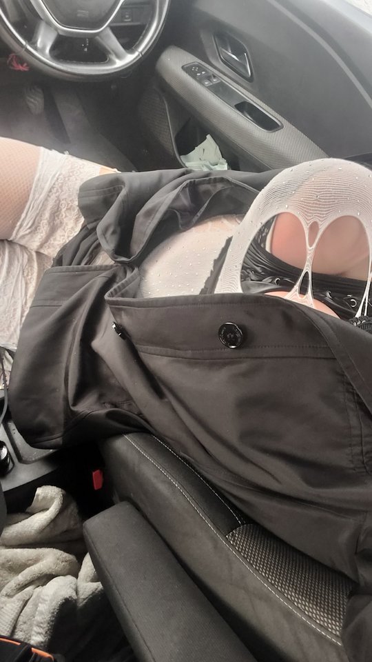 1000153751.jpg - paulstarkface