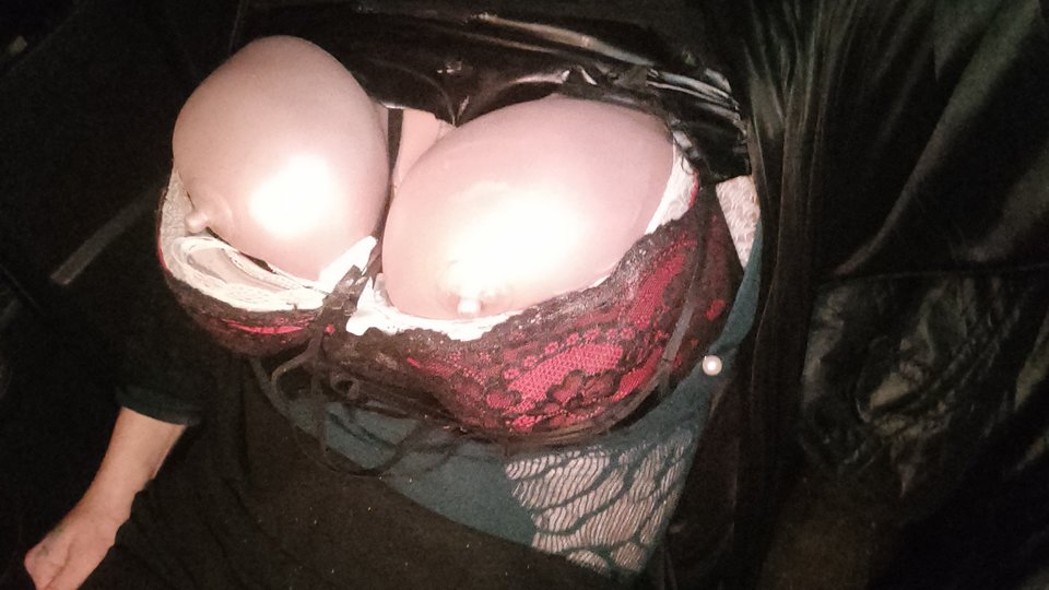 1000153838.jpg - paulstarkface