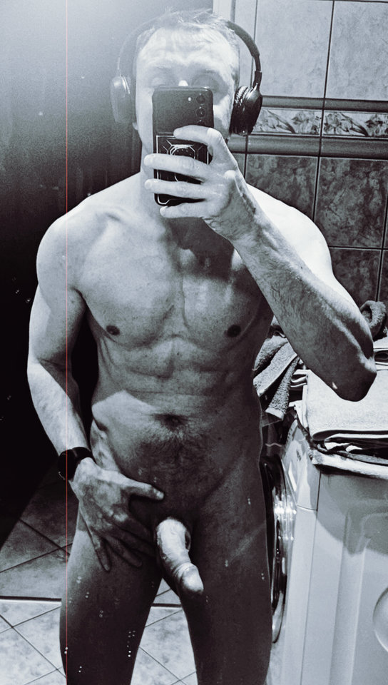 1000051070.jpg - Intergalactic89