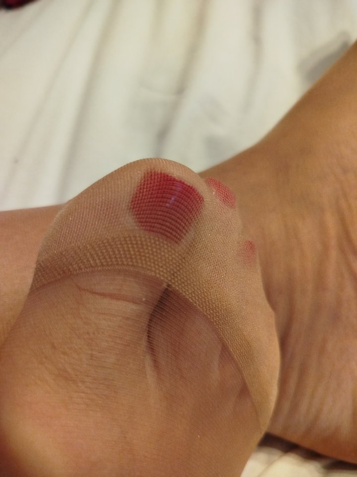 IMG_20260215_152453.jpg - nylonfetyszfeet