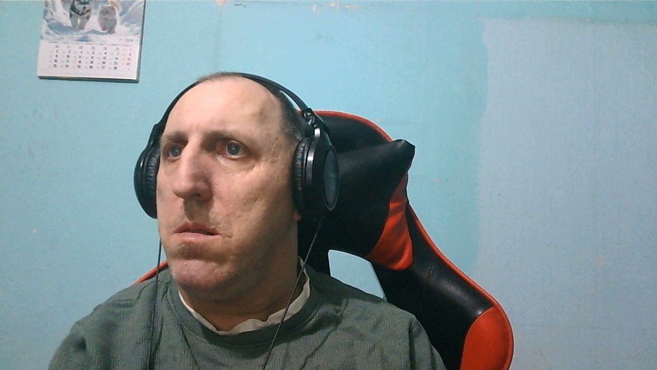 WIN_20260221_22_25_22_Pro.jpg - bojman8