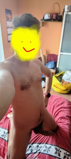 Szukam panią która ma ochotę na mojego dużego kutasa i się 