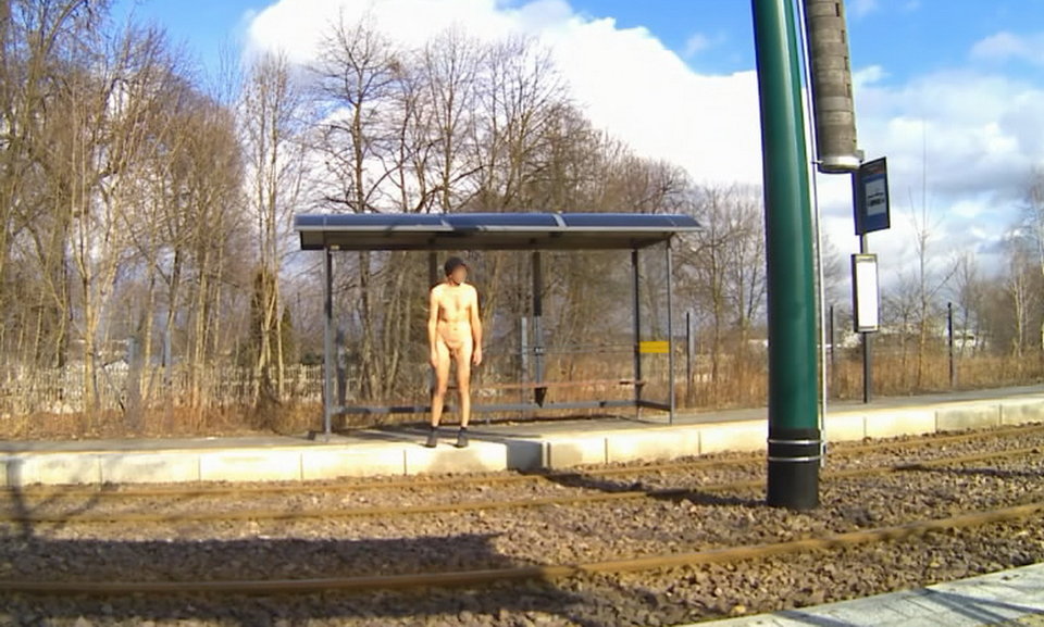 BYTOM - pzrystanek  20260223_1331.mp4_snapshot_01.01 - Krzysztof_cfnm