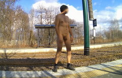 BYTOM - pzrystanek  20260223_1331.mp4_snapshot_01.09