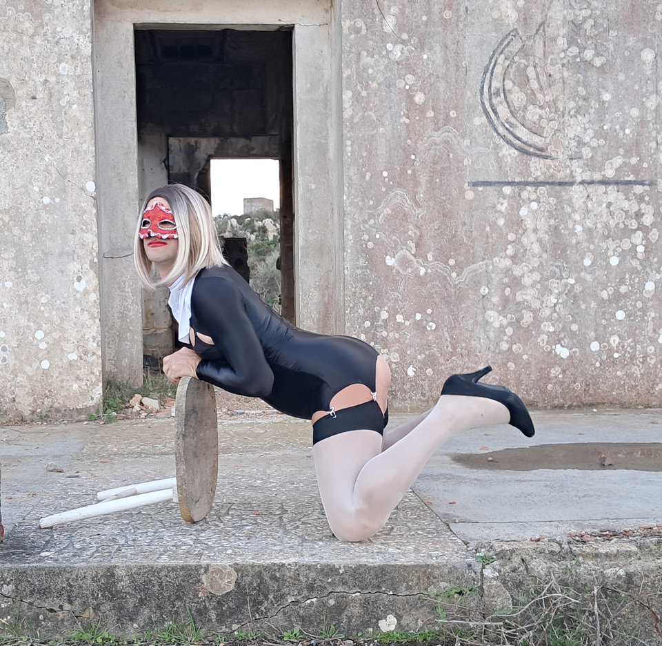 20251108_164352.jpg - Laure
