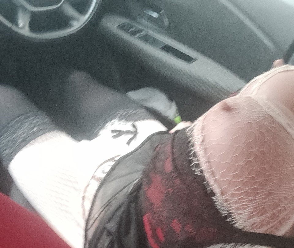 1000153915.jpg - paulstarkface