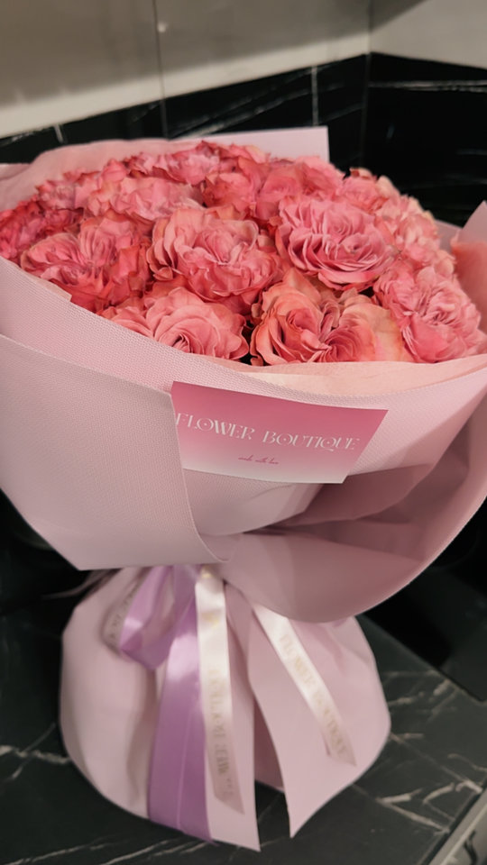 40B2F2CF-2EA1-424F-BDF6-717902988F43.jpeg - Cash_Looola