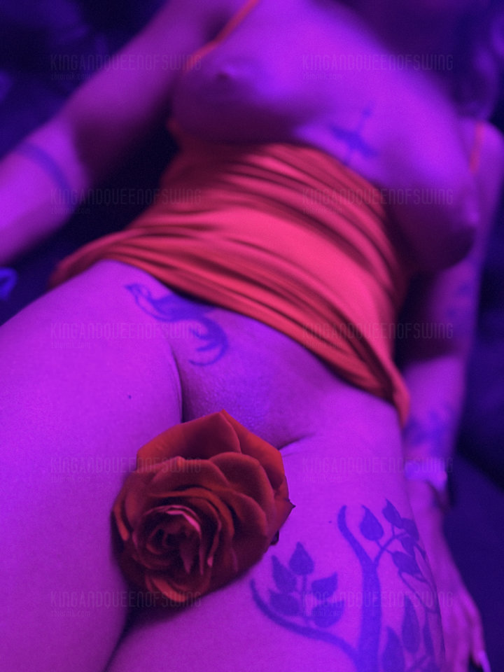 🎁 - KingAndQueenOfSwing