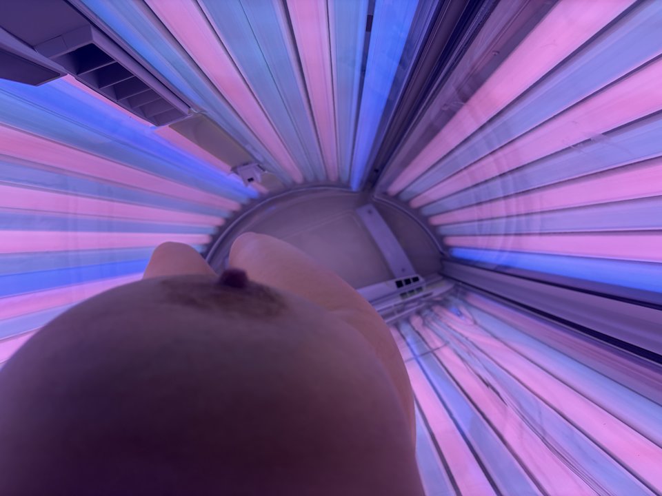 UV boobs - TakaOnaTakiOn