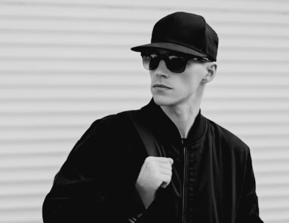 Ghtr5678.jpg - Kubus1423