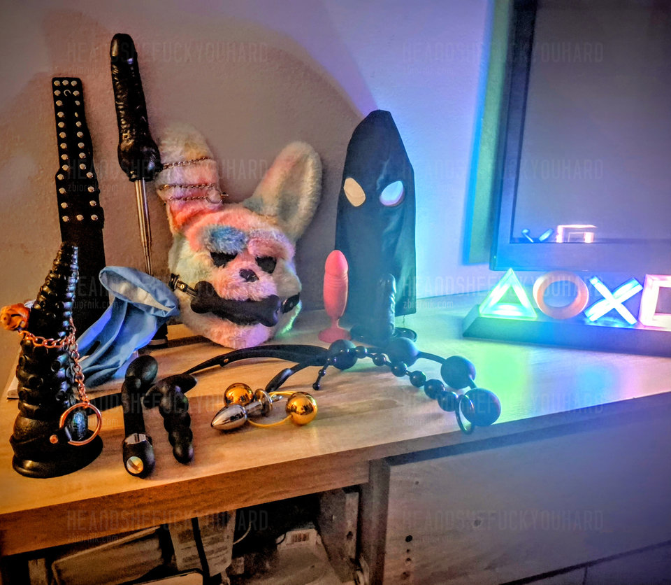 Zabawki 🍆😈🖤🧎‍♀️ - HeAndSheFuckYouHard