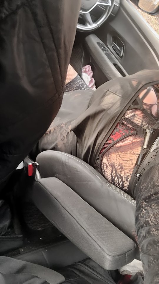 1000154150.jpg - paulstarkface