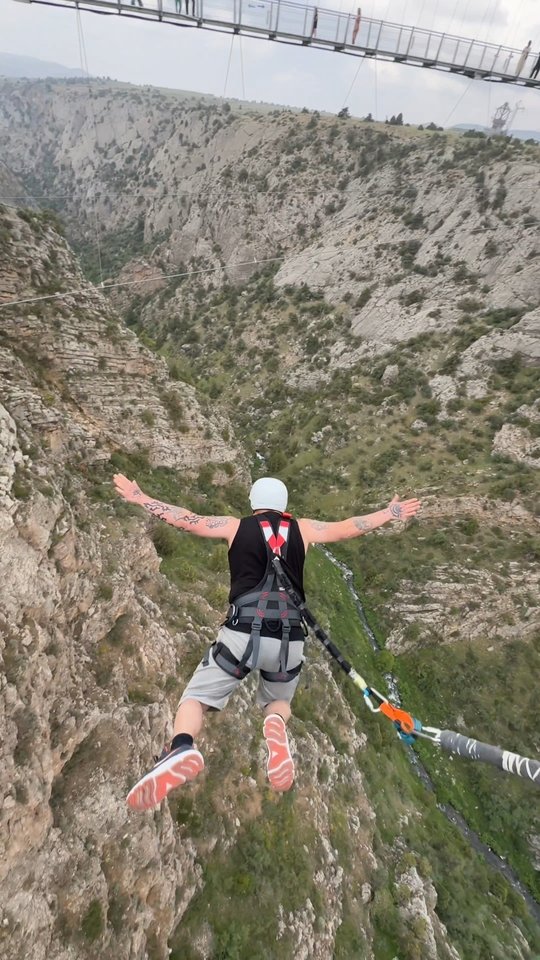 Bungee.jpg - Micperek