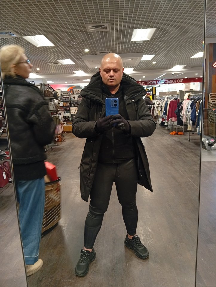 519.jpg - WojciechTxxx