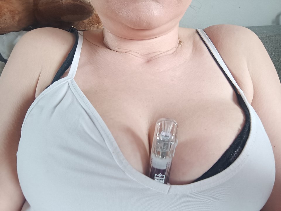 1000026219.jpg - Mami78