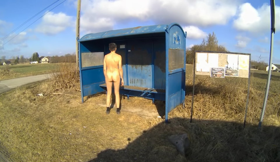 JEŻÓW - przystanek 20260302_0945.mp4_snapshot_00.44_[2026.03.0 - Krzysztof_cfnm