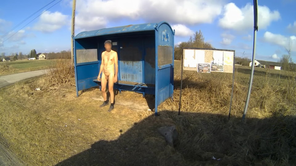 JEŻÓW - przystanek 20260302_0945.mp4_snapshot_00.43_[2026.03.0 - Krzysztof_cfnm