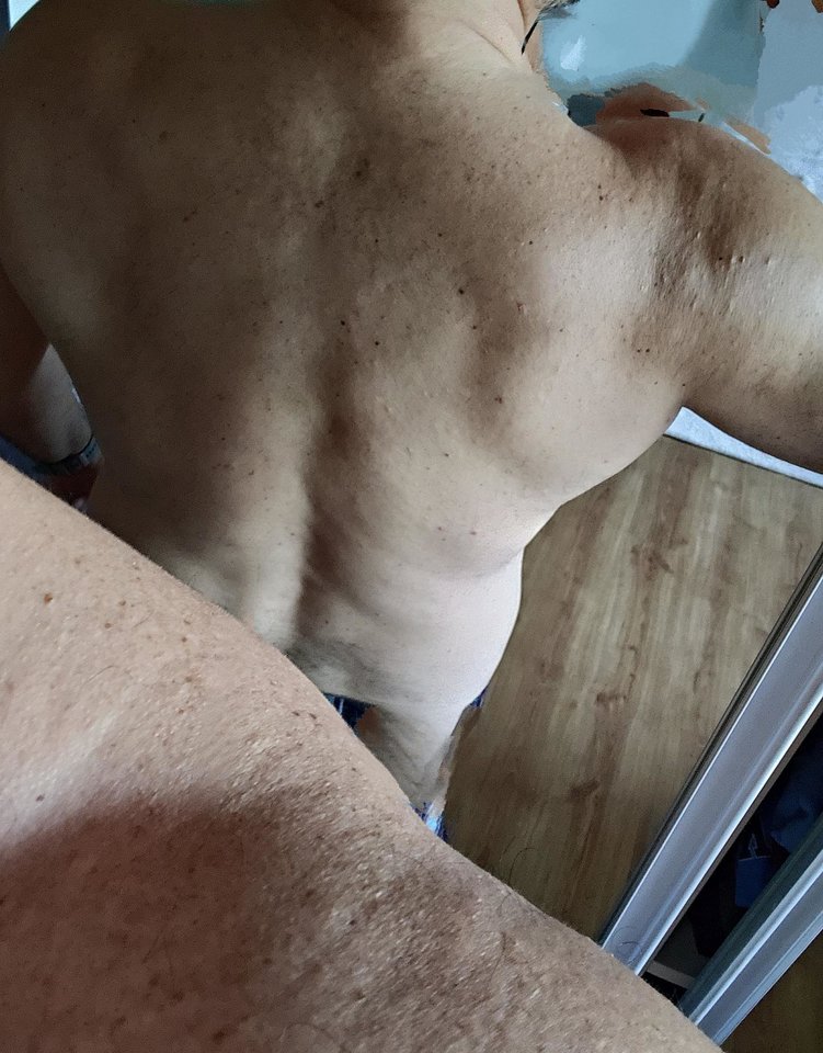 1000057656.jpg - FacetdlaparyLodz