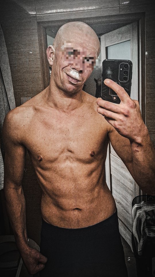 1000025463.jpg - Zing_Couple