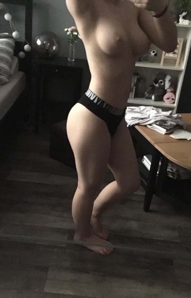 29633262_1445373095606080_2039246960_o.jpg - PatiBenzolove