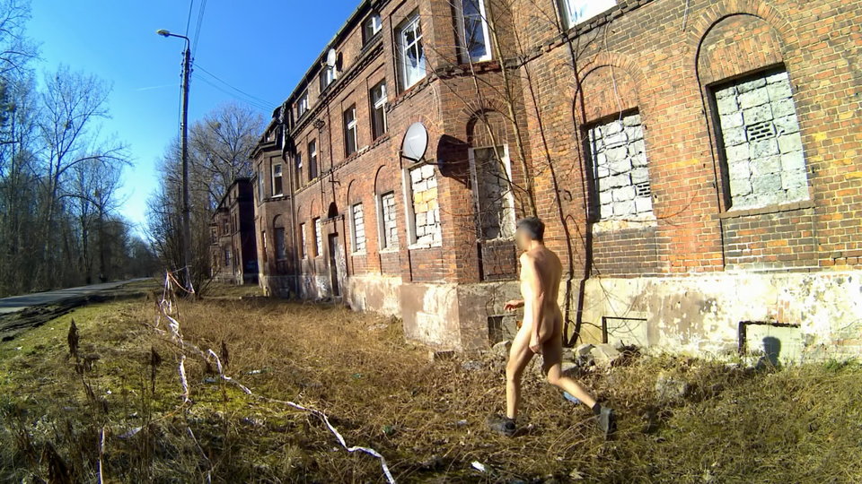 20170830_234526A.mp4_snapshot_03.26_[2026.03.05_15.15.12].jpg - Krzysztof_cfnm