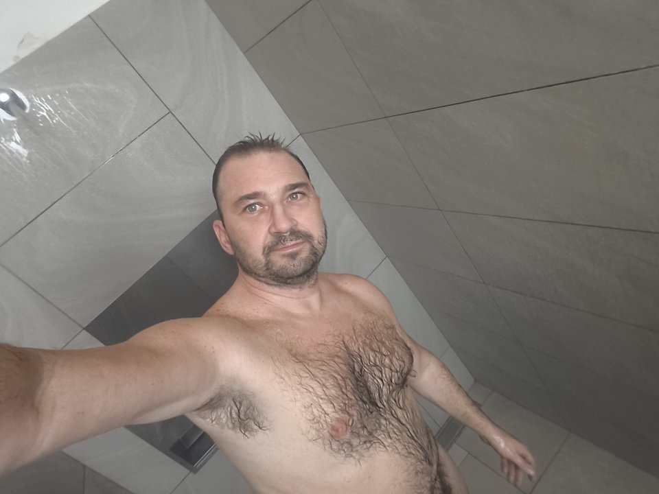 1000024886.jpg - Victor1313