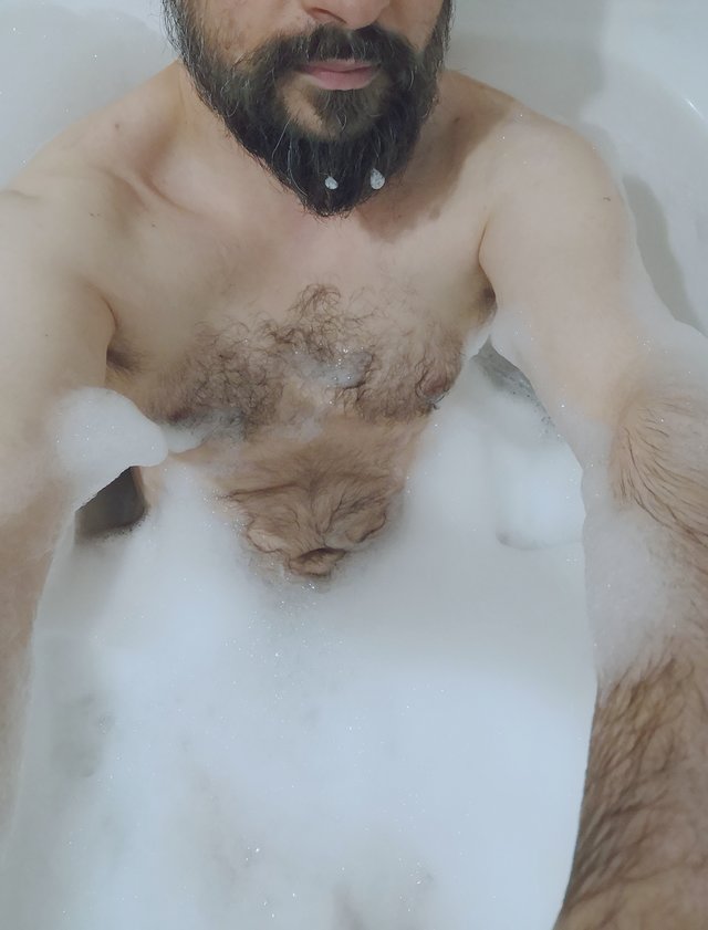 Hairyboy86