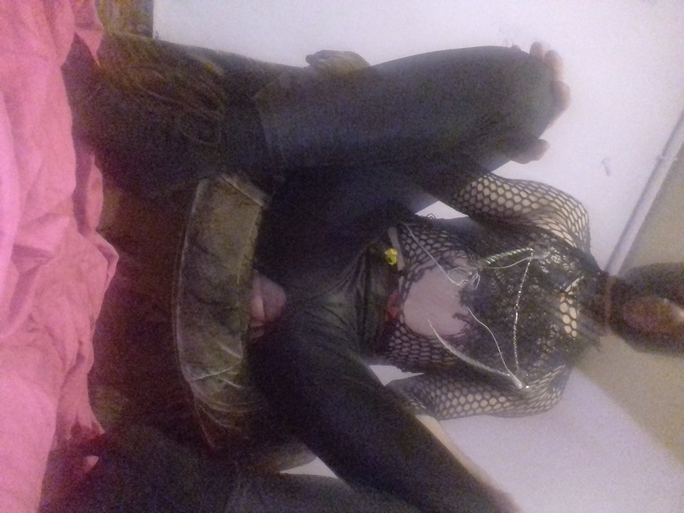 20260307_060006.jpg - BiSlaveBitch